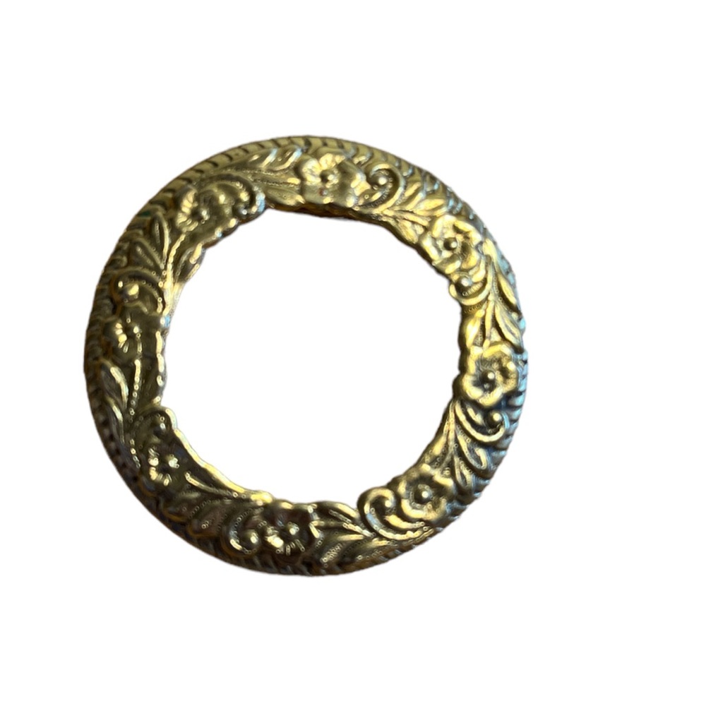 Freirich Floral Round Brooch